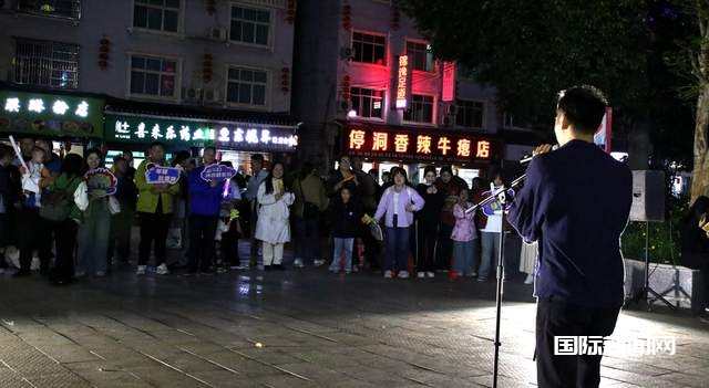 从江之夜：五一黄金周的音乐狂欢，感受不一样的民族文化魅力