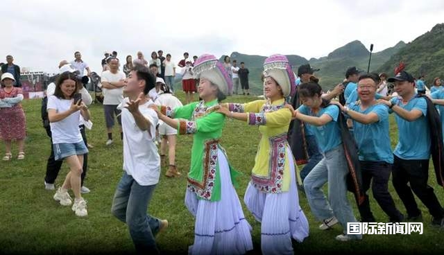 清凉一夏！赫章县火把狂欢暨避暑旅游季火热开启