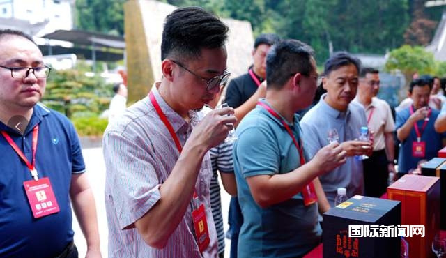 探秘酱香之源，醉美仁怀：一场跨越时空的酒旅融合盛宴