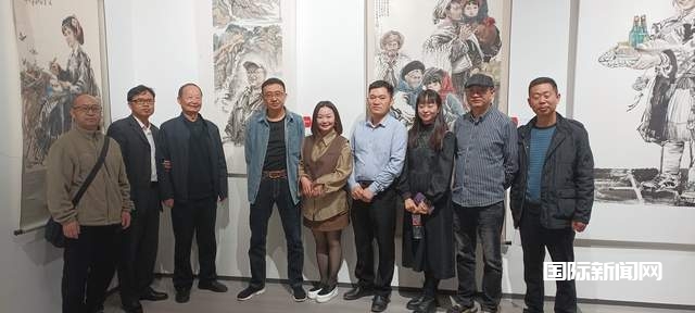 金秋盛放，艺术之光——杨小吾画展开幕式暨书画集首发式璀璨启幕