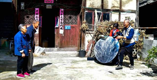 贵阳市南明区摄影家协会在永乐乡石塘村开展别开生面的采风活动